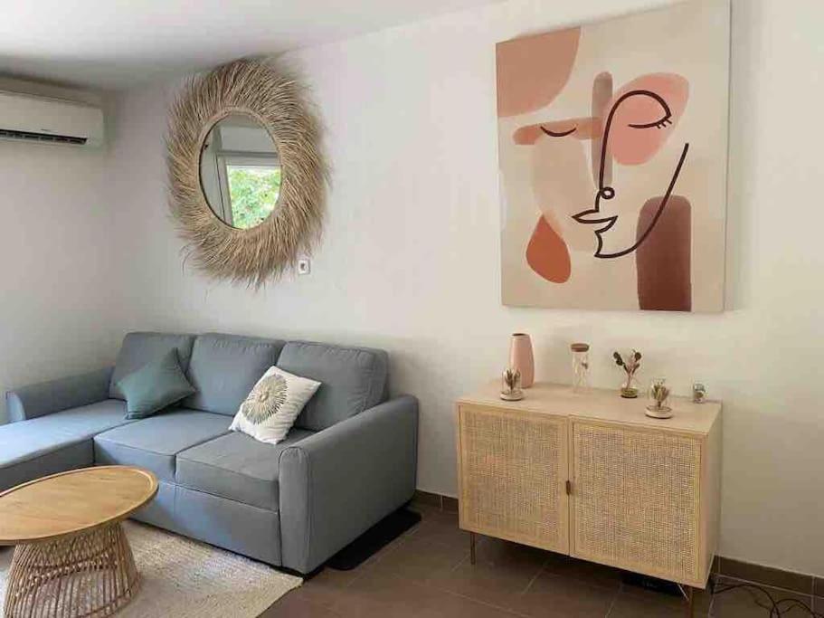 Tres Bel Contemporain Et Calme Apartment Fréjus